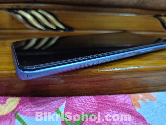 Tecno spark 8 pro
